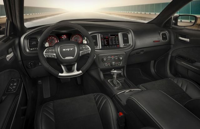 Dodge Charger Srt photo 77
