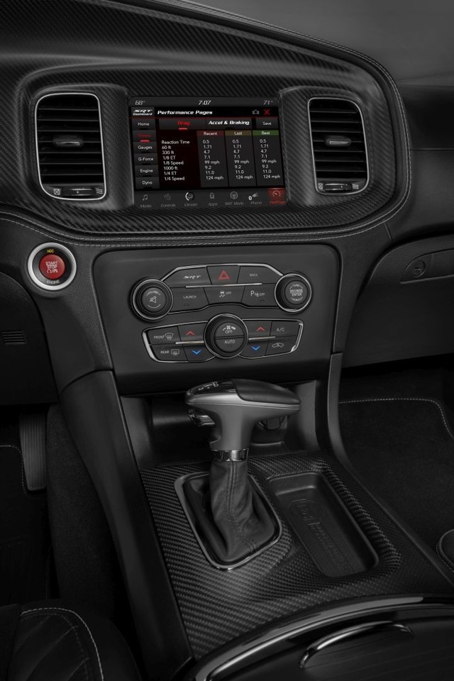 Dodge Charger Srt photo 81