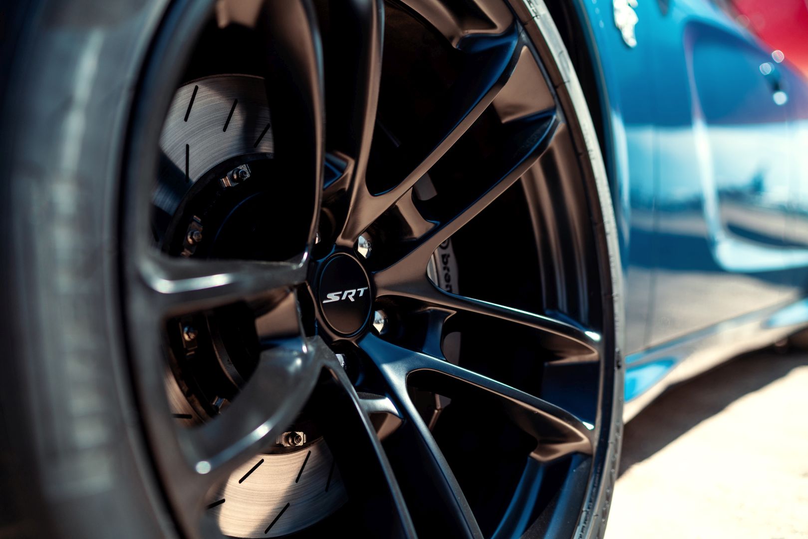 Dodge Charger Srt photo 48