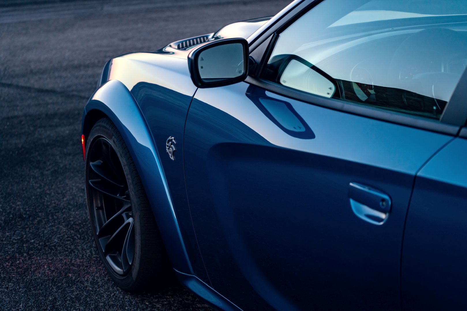 Dodge Charger Srt photo 54