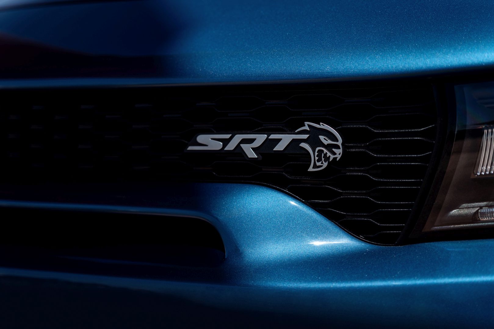 Dodge Charger Srt photo 60