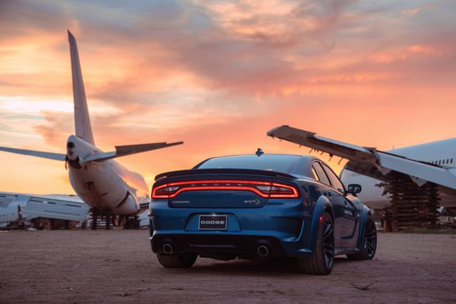 Dodge Charger Srt photo 71