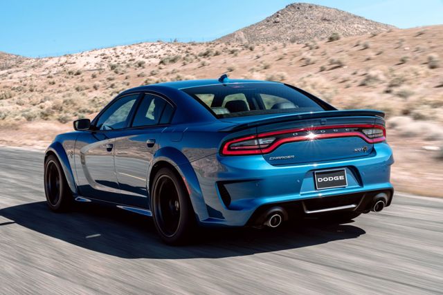Dodge Charger Srt photo 73