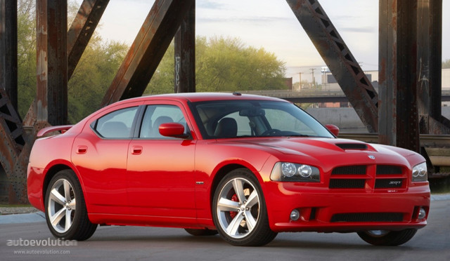 Dodge Charger Srt photo 8