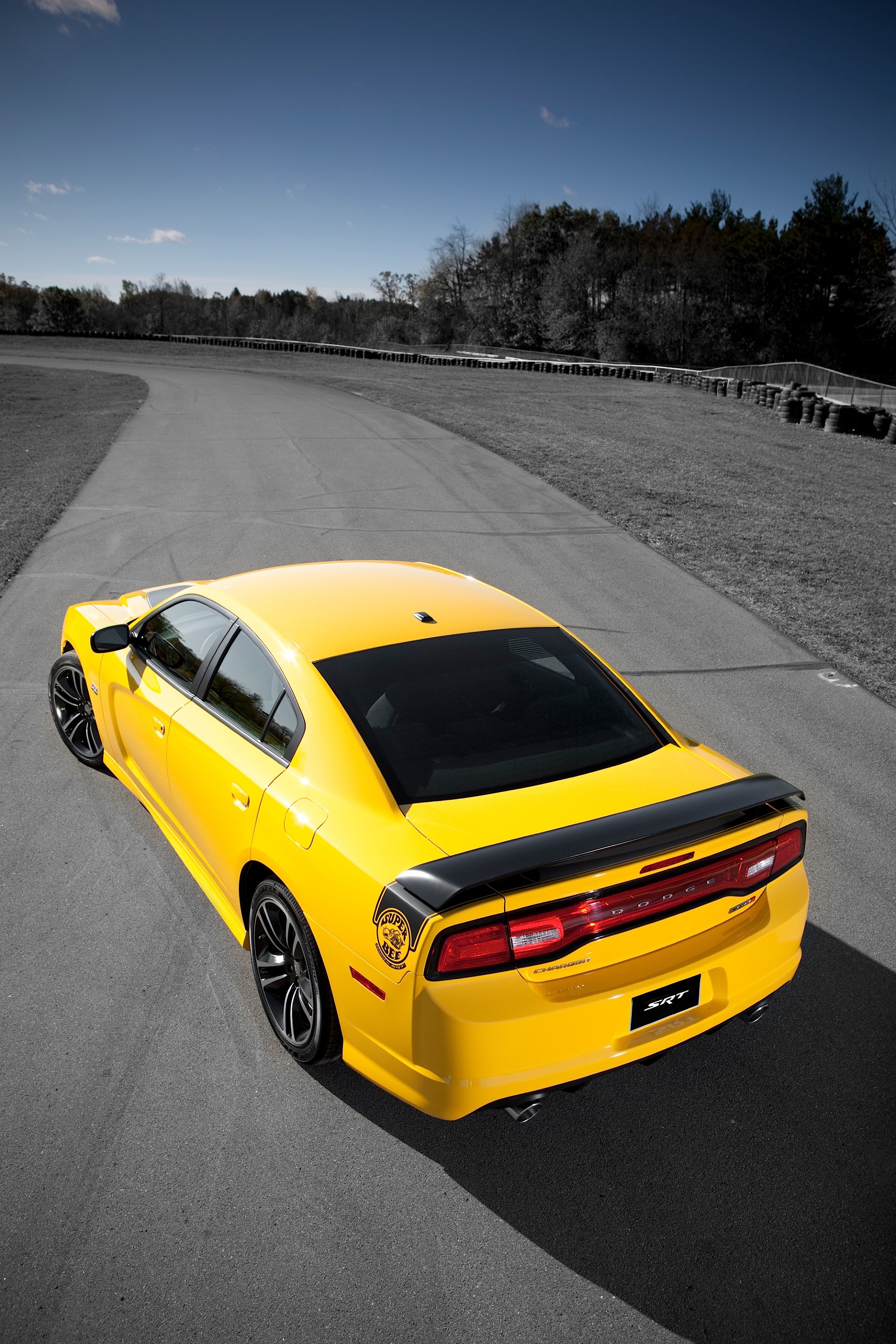 Dodge Charger Srt photo 72