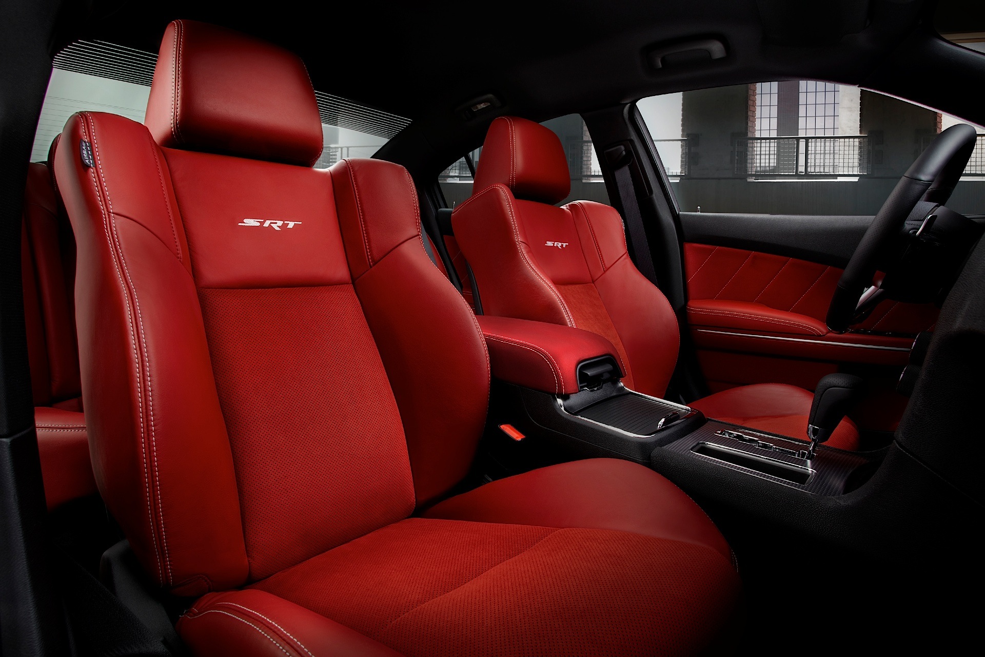 Dodge Charger Srt photo 97