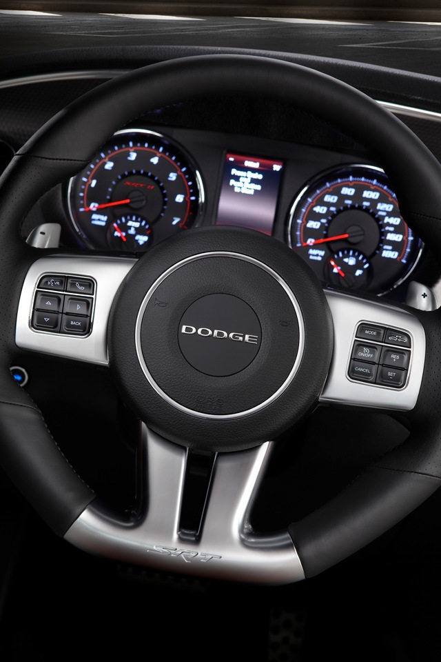 Dodge Charger Srt photo 98