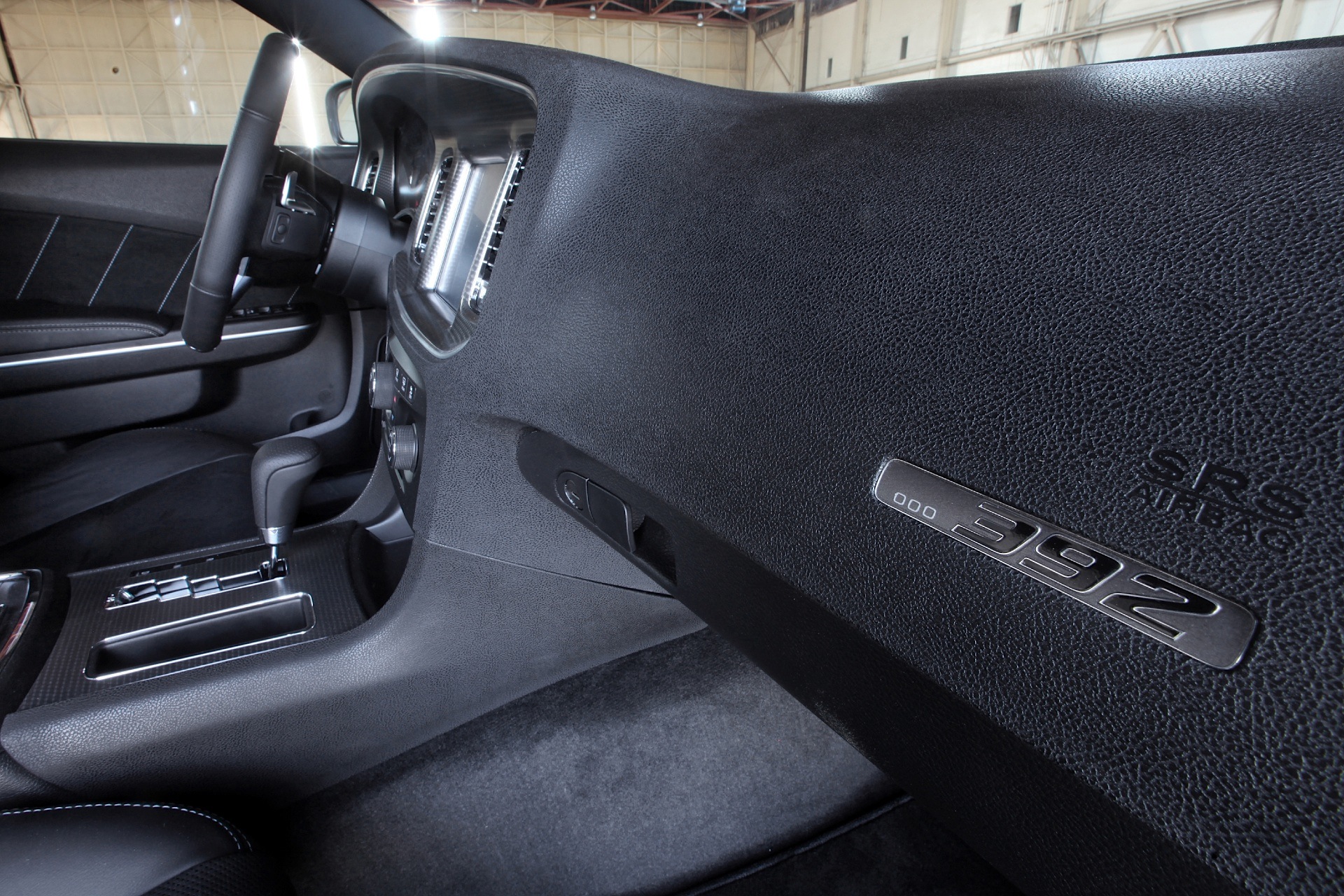 Dodge Charger Srt photo 94