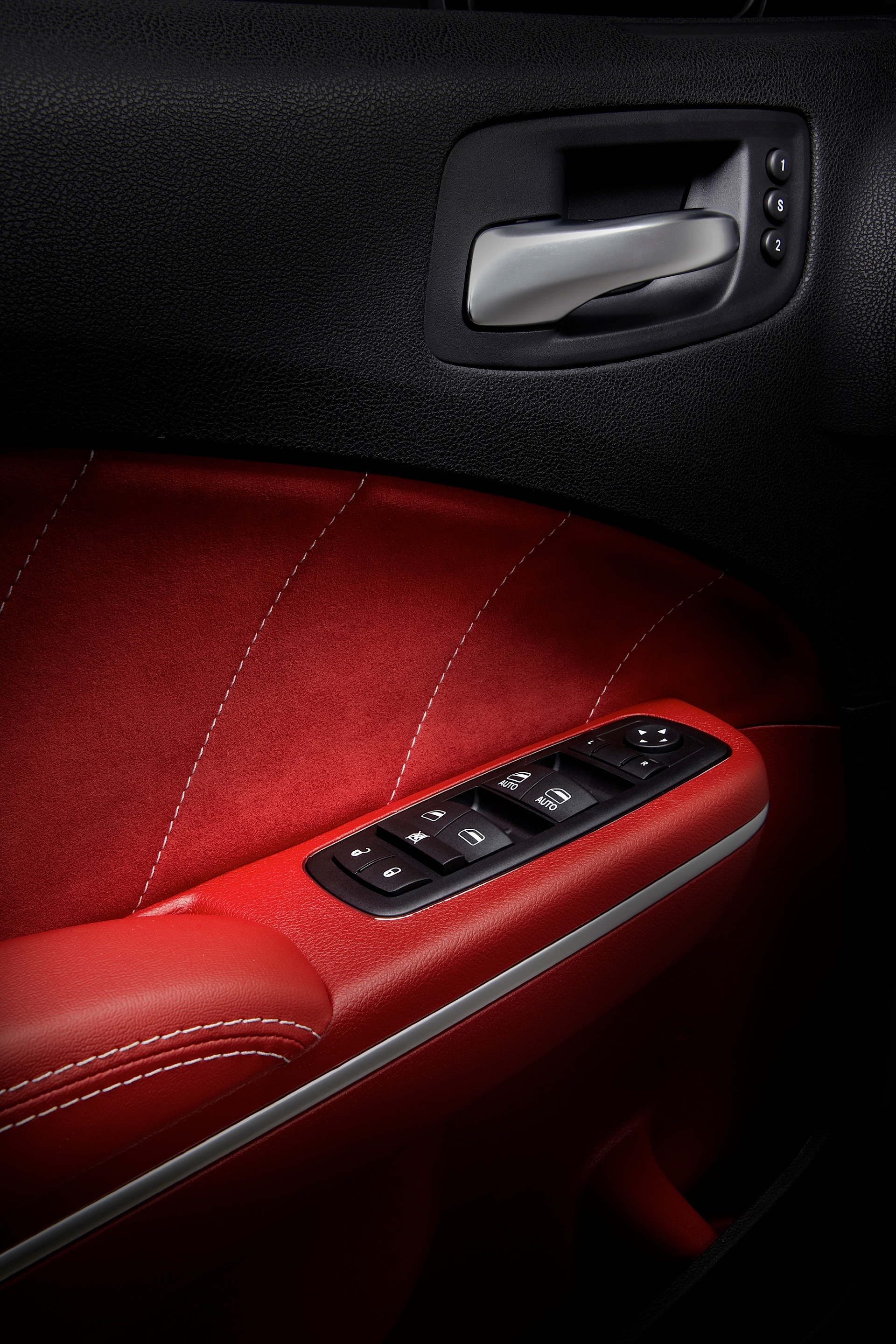 Dodge Charger Srt photo 108