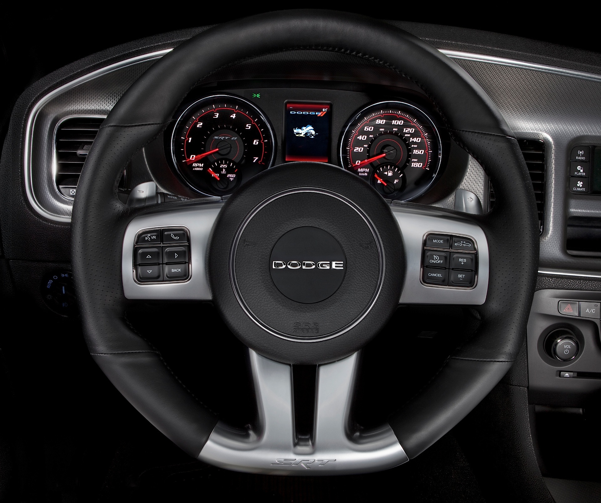 Dodge Charger Srt photo 117