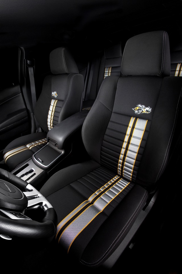 Dodge Charger Srt photo 118