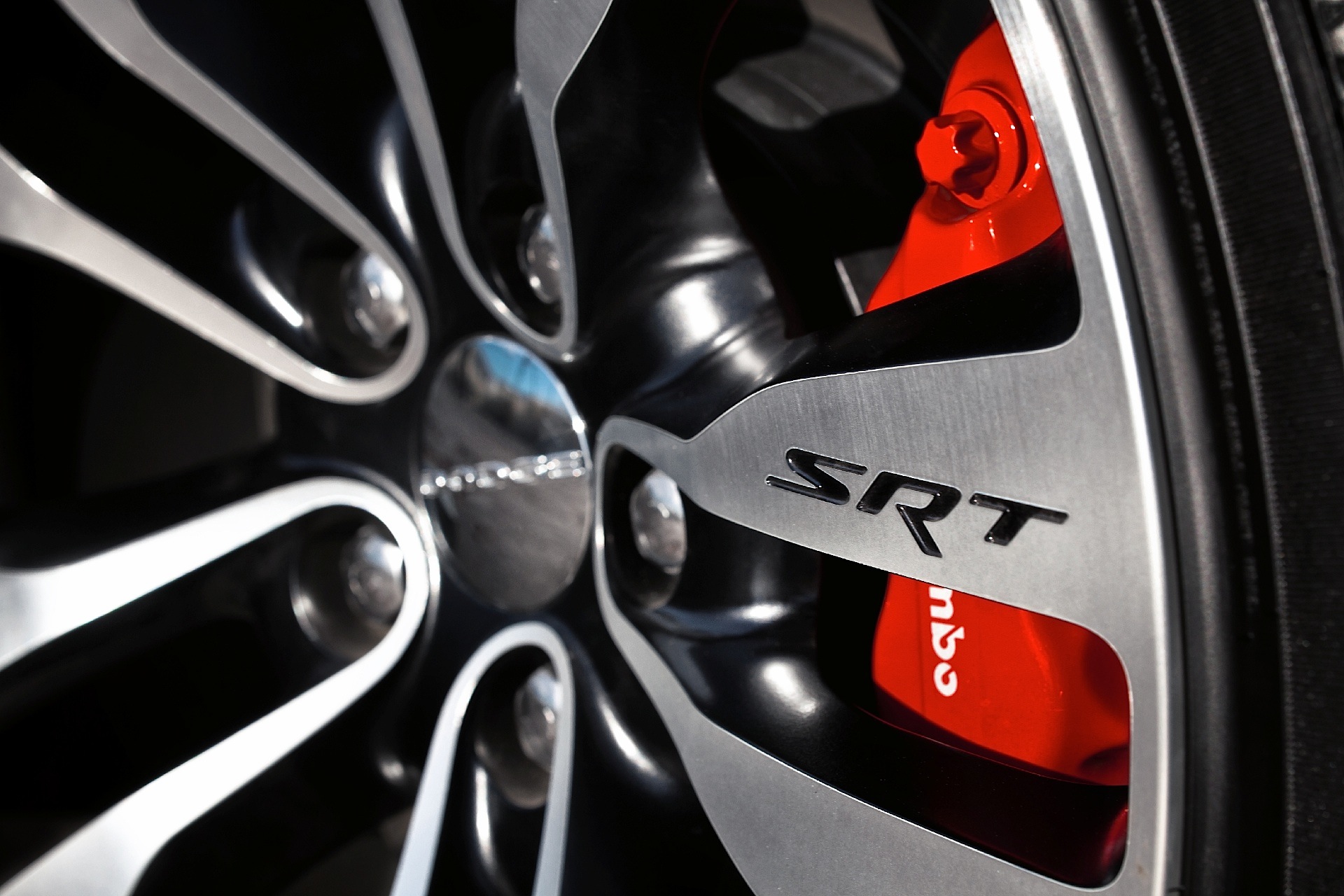 Dodge Charger Srt photo 35