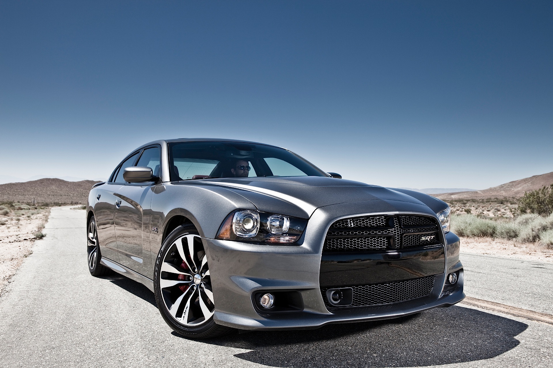 Dodge Charger Srt photo 52
