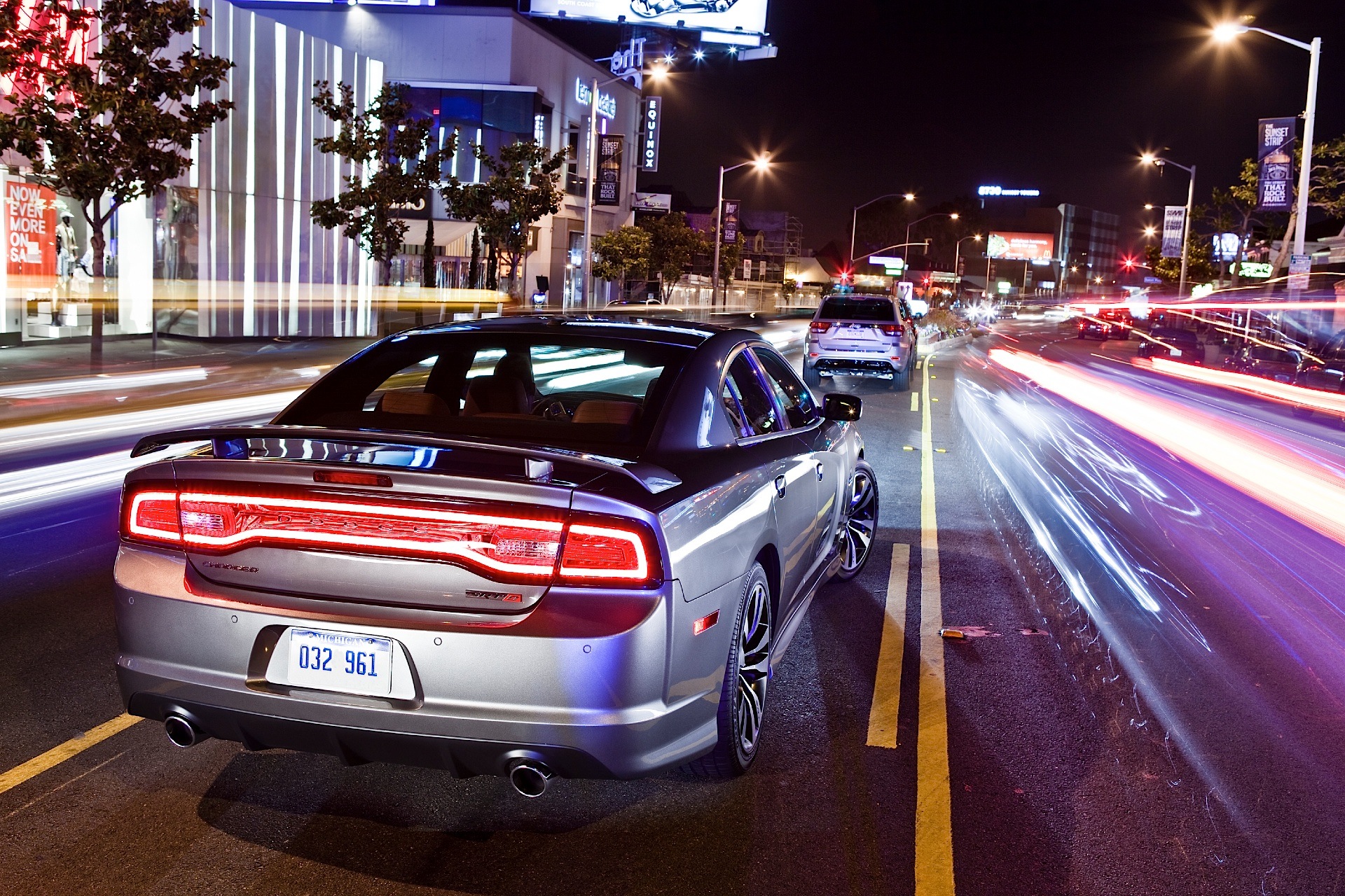 Dodge Charger Srt photo 62