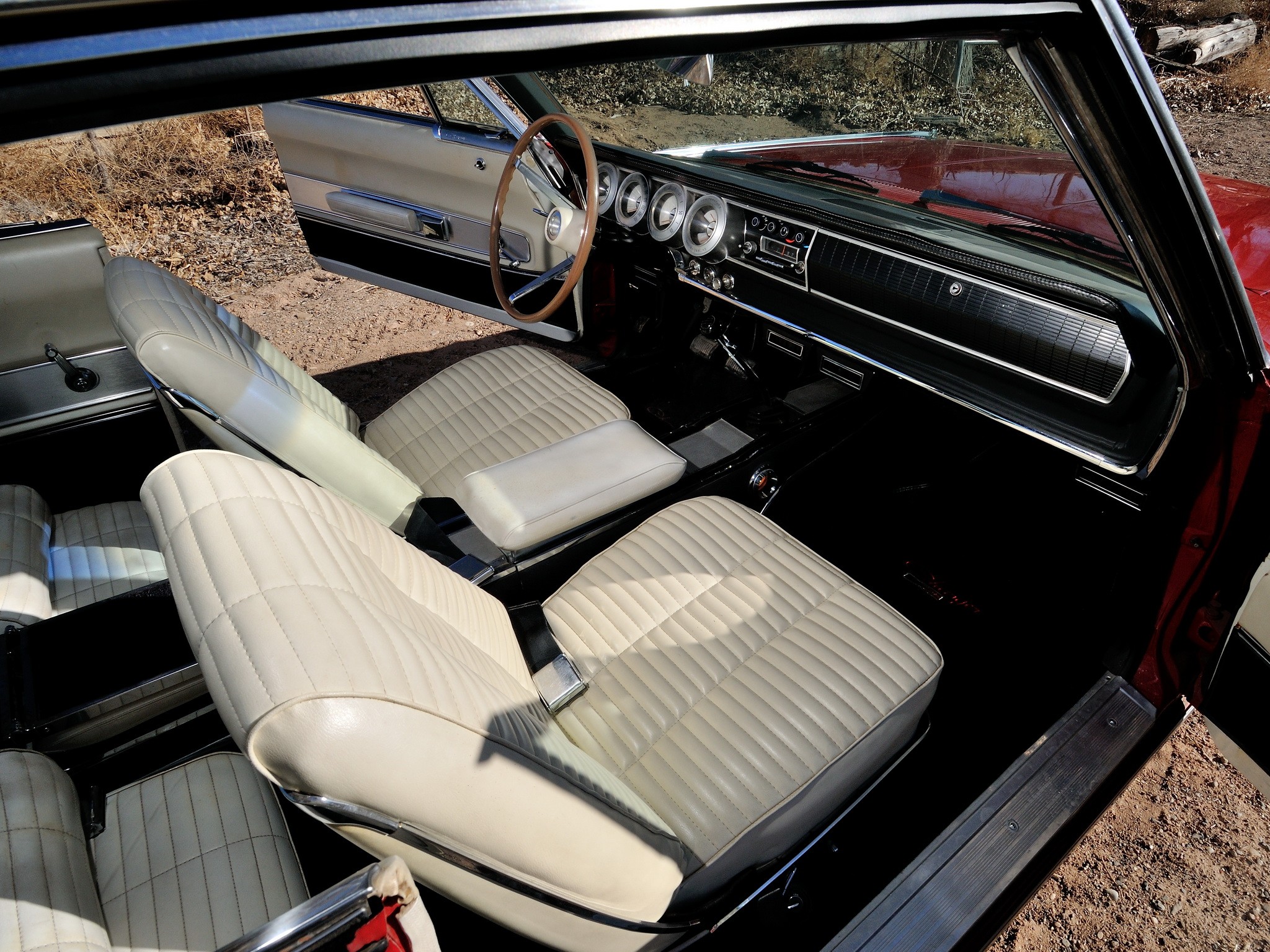 Dodge Charger photo 31