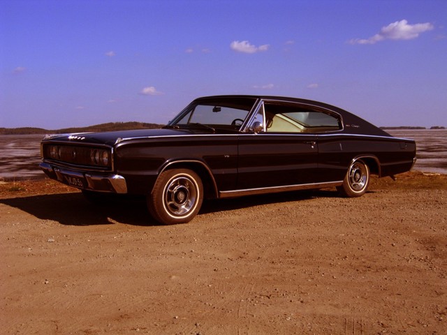 Dodge Charger photo 6