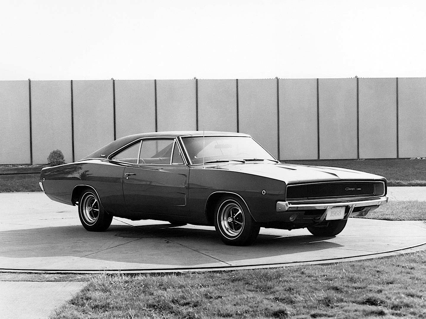 Dodge Charger photo 9
