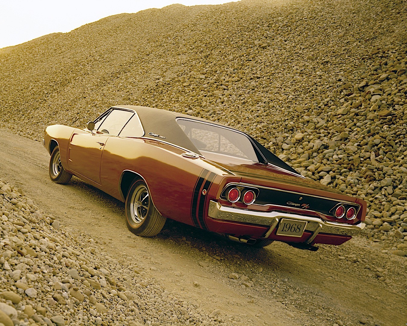 Dodge Charger photo 13
