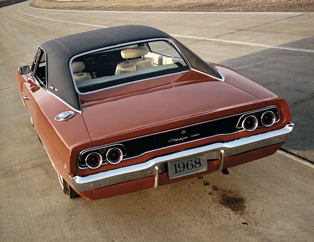 Dodge Charger photo 18