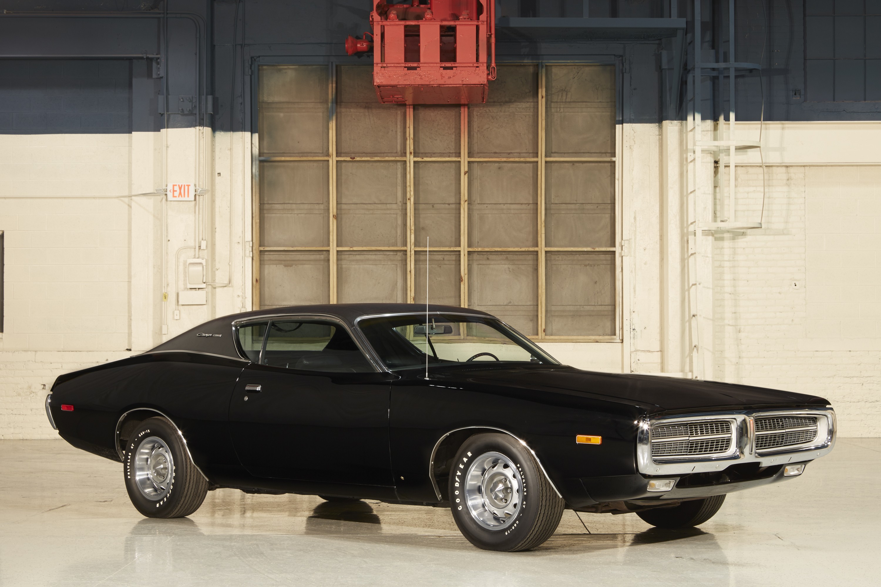 Dodge Charger photo 10