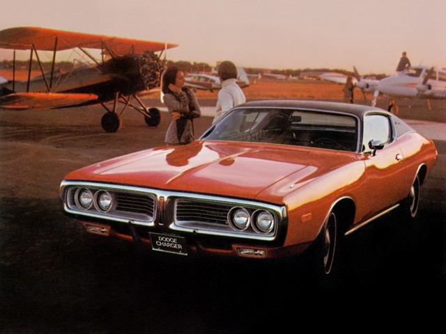 Dodge Charger photo 11
