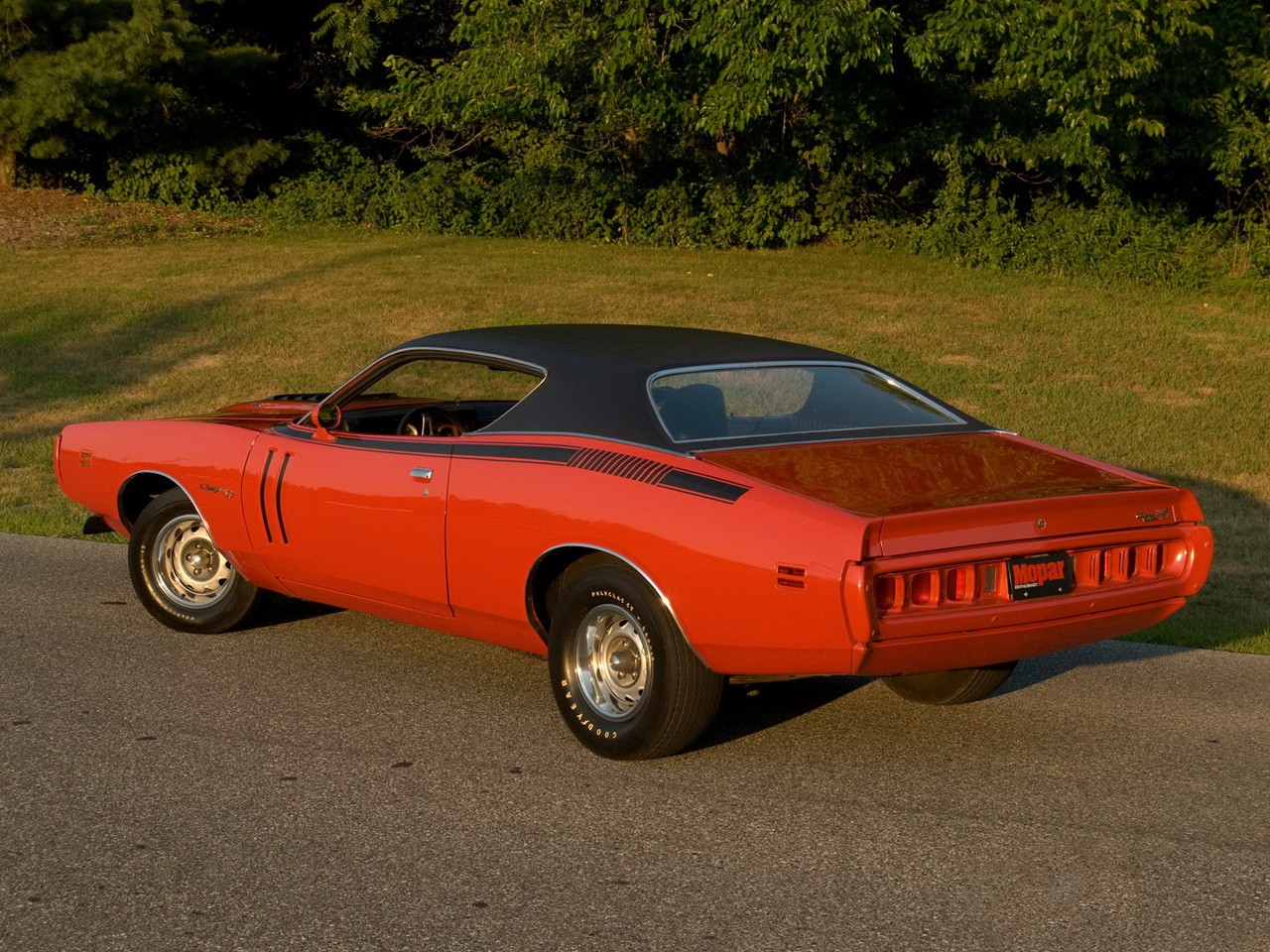 Dodge Charger photo 23