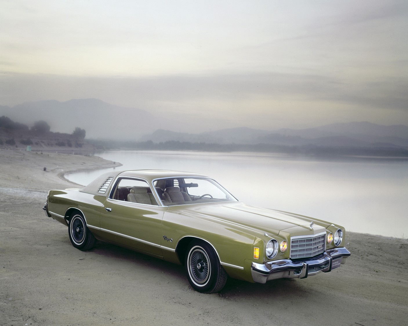 Dodge Charger photo 3