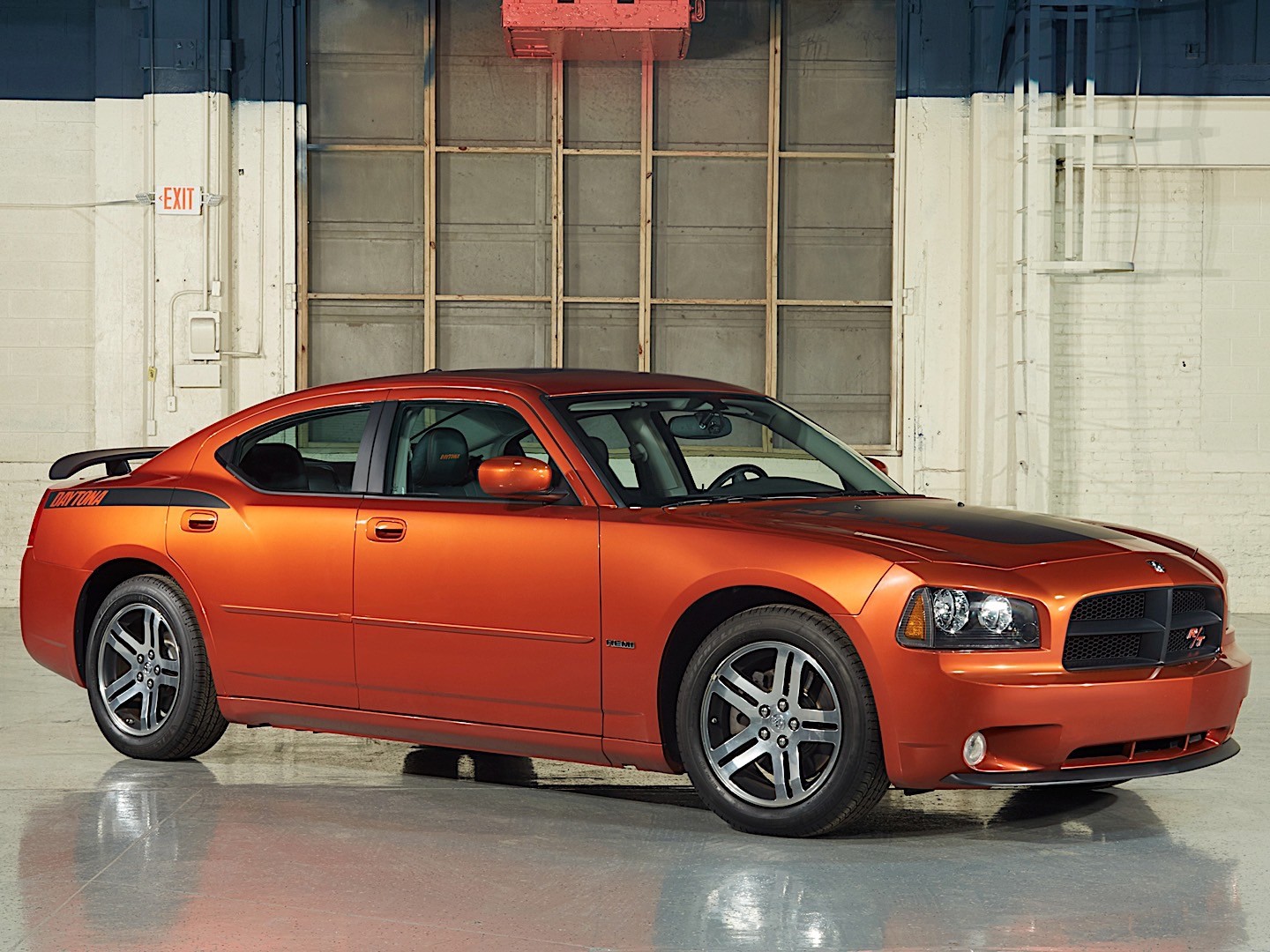 Dodge Charger photo 6