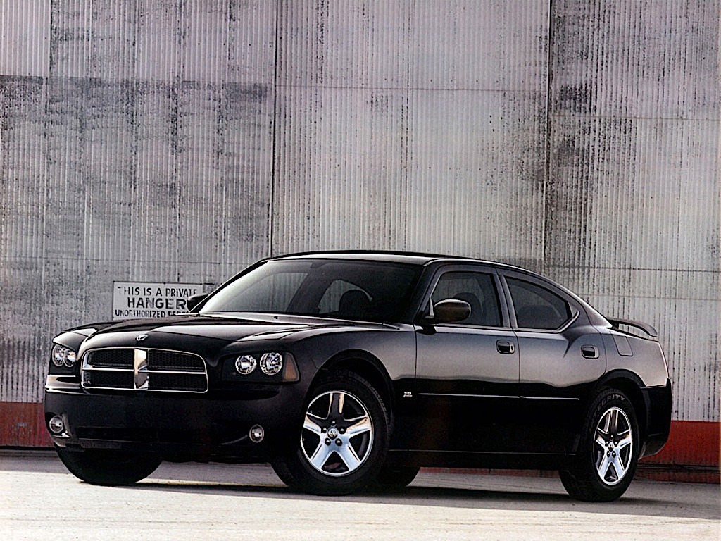 Dodge Charger photo 8
