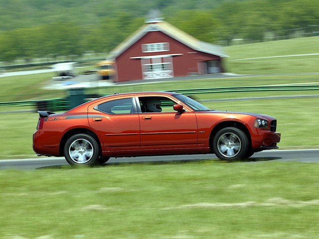 Dodge Charger photo 14