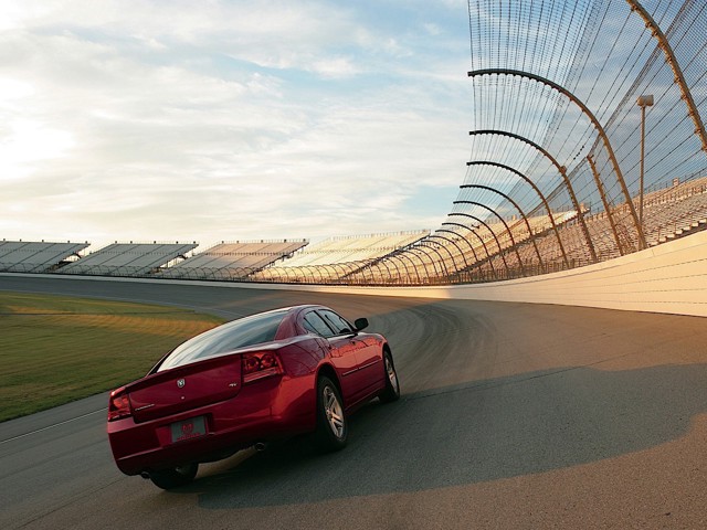 Dodge Charger photo 22