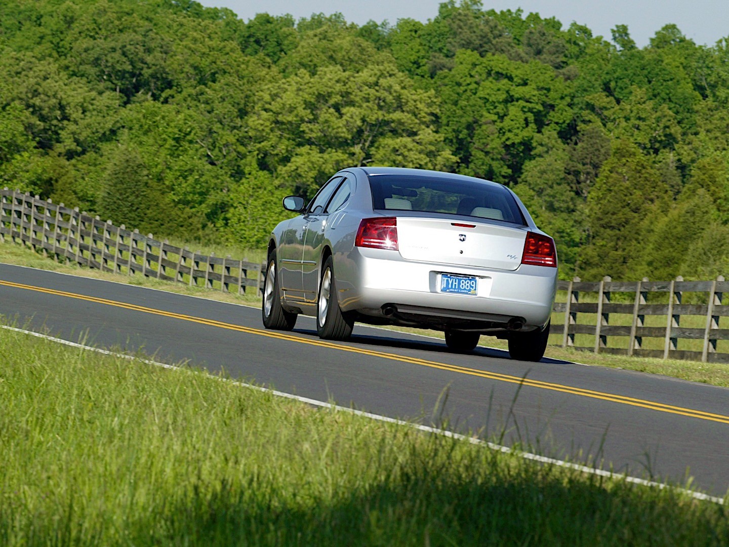 Dodge Charger photo 27
