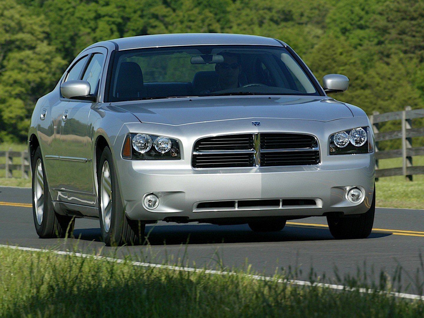 Dodge Charger photo 34