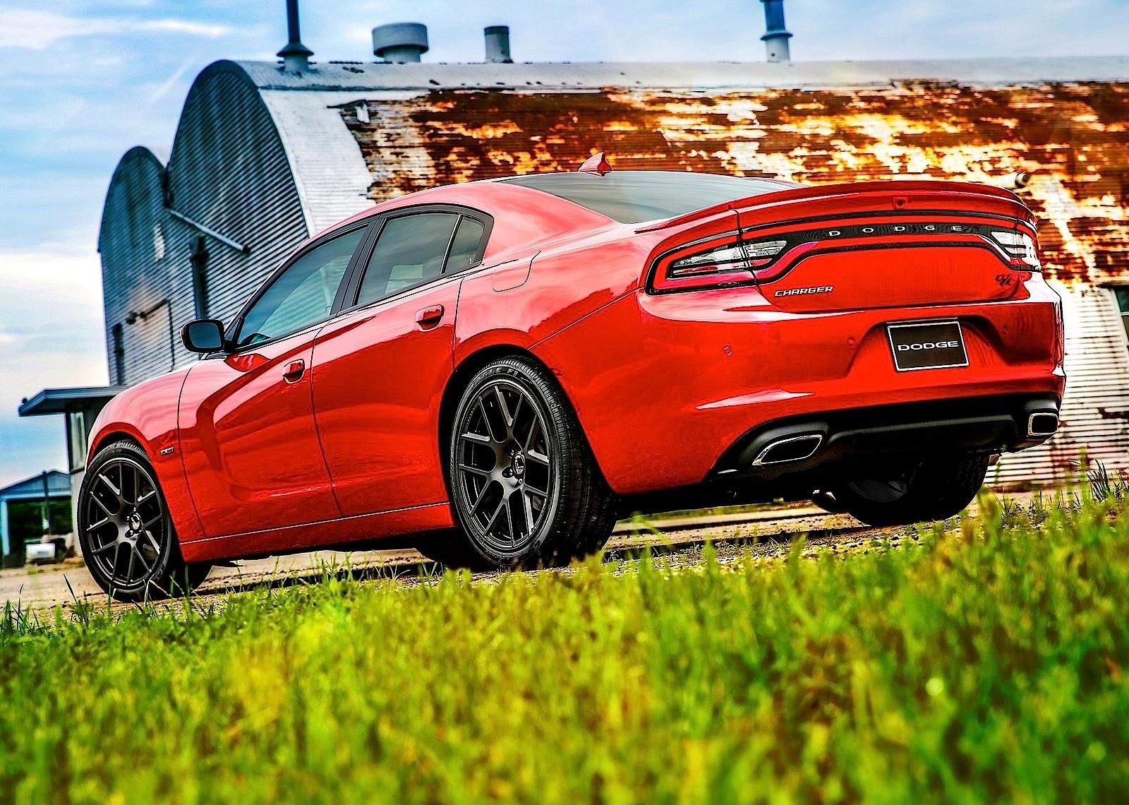 Dodge Charger photo 6