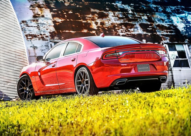 Dodge Charger photo 7