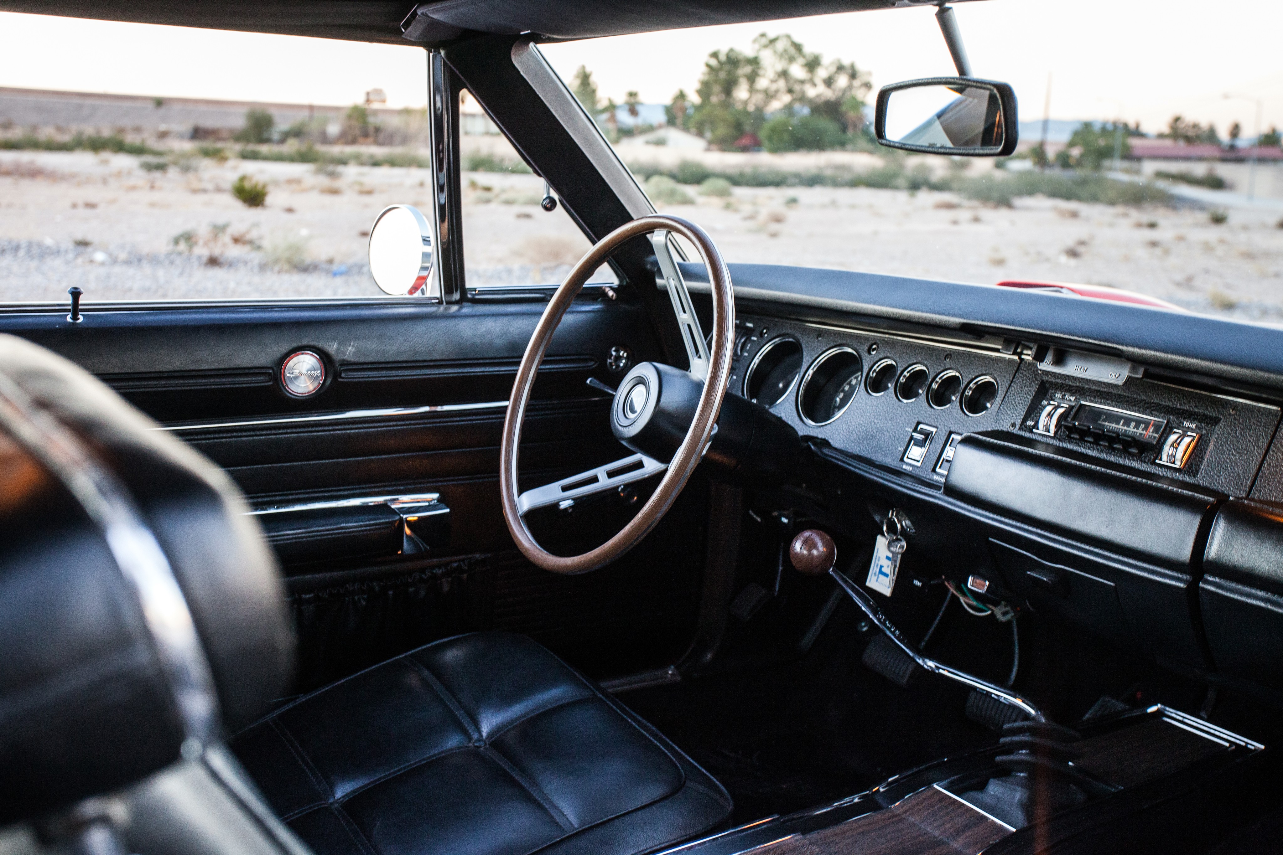 Dodge Charger photo 15