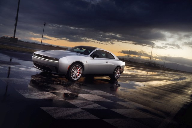 Dodge Charger photo 3