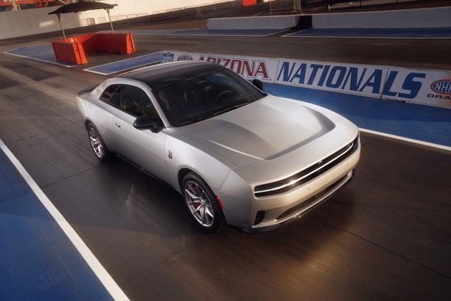 Dodge Charger photo 6