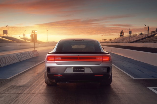 Dodge Charger photo 9