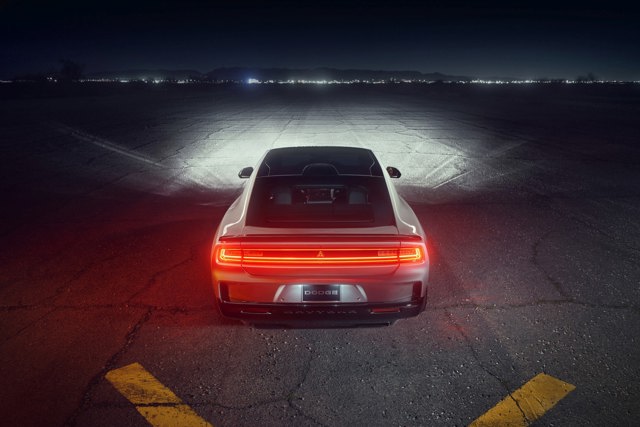 Dodge Charger photo 11