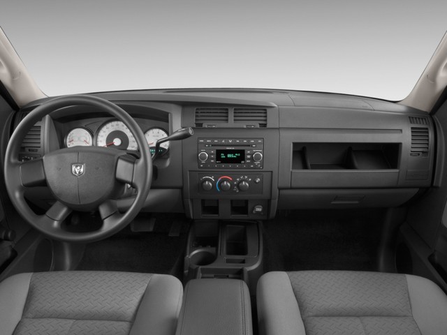 Dodge Dakota Club Cab photo 21