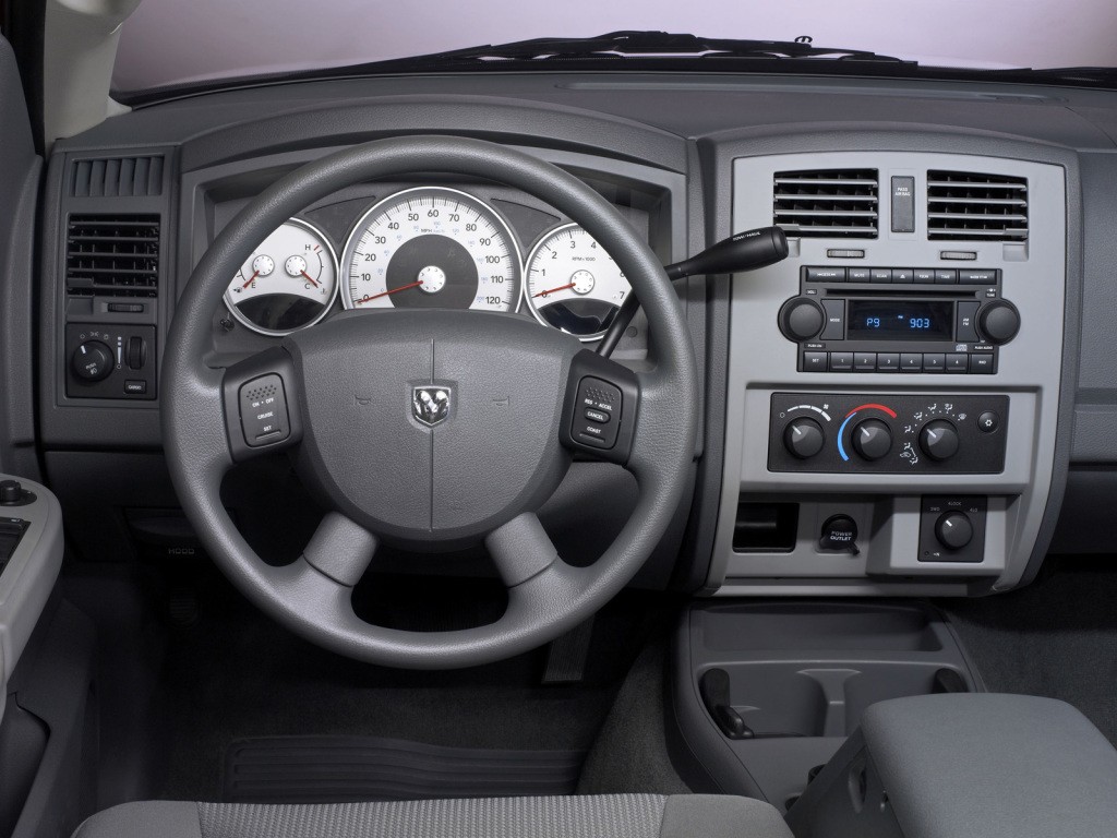 Dodge Dakota Club Cab photo 24