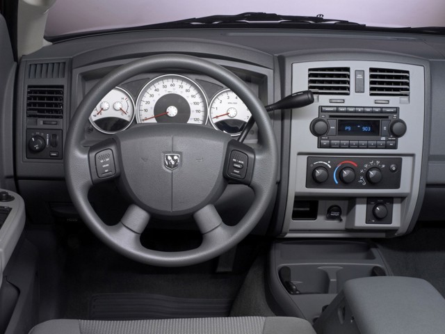 Dodge Dakota Club Cab photo 24