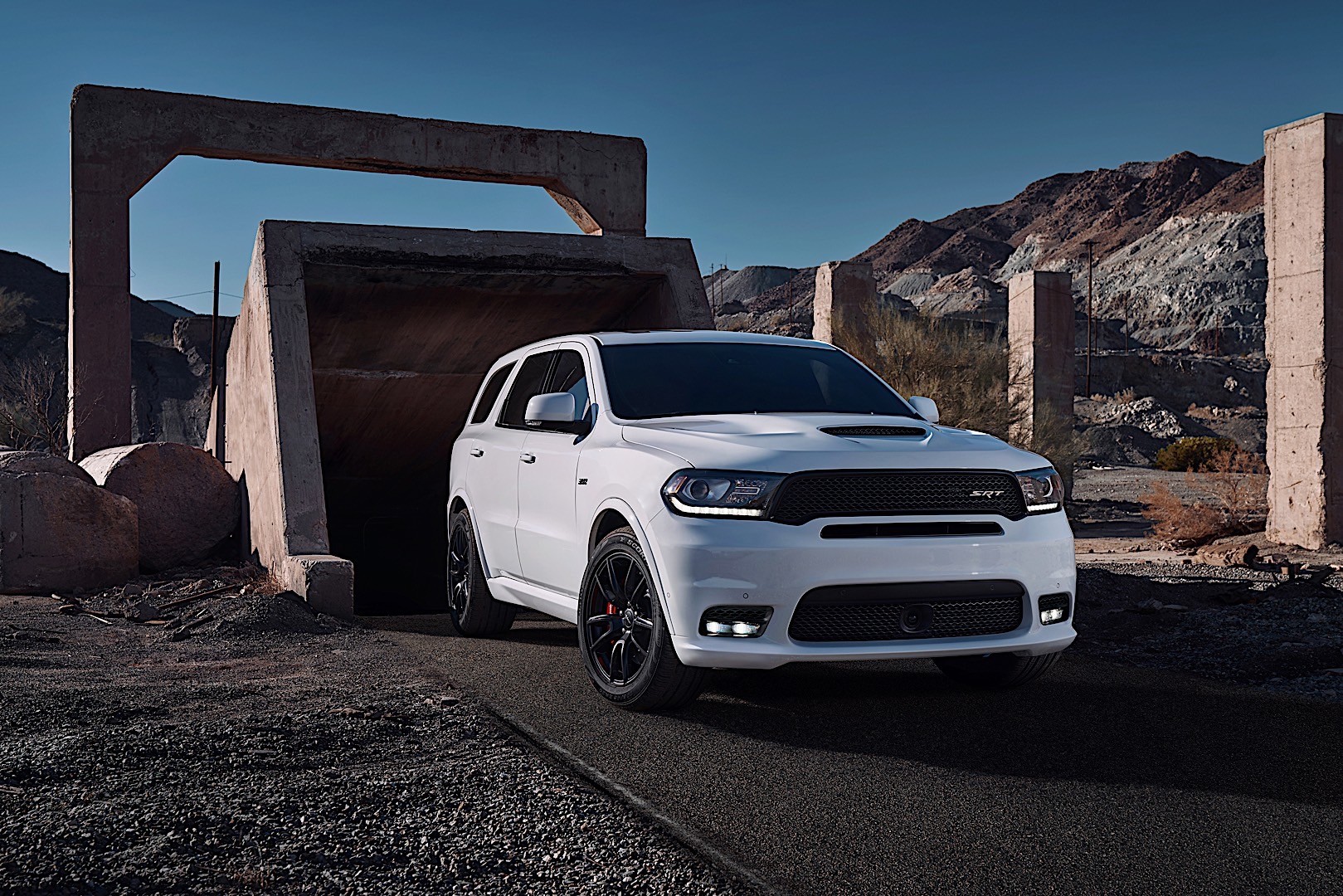 Dodge Durango Srt photo 10