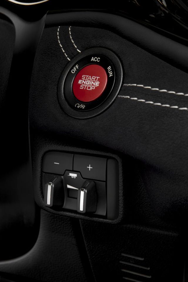 Dodge Durango Srt photo 47