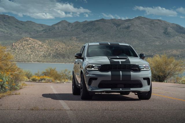 Dodge Durango Srt photo 14