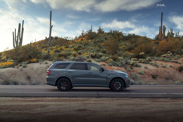 Dodge Durango Srt photo 26