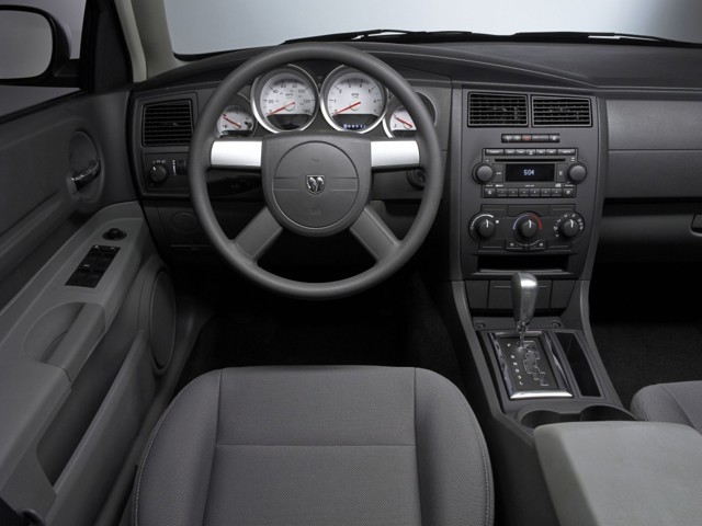 Dodge Magnum Srt8 photo 14