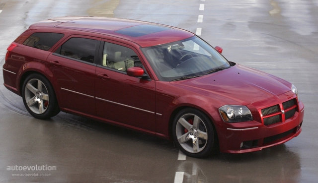Dodge Magnum Srt8 photo 1