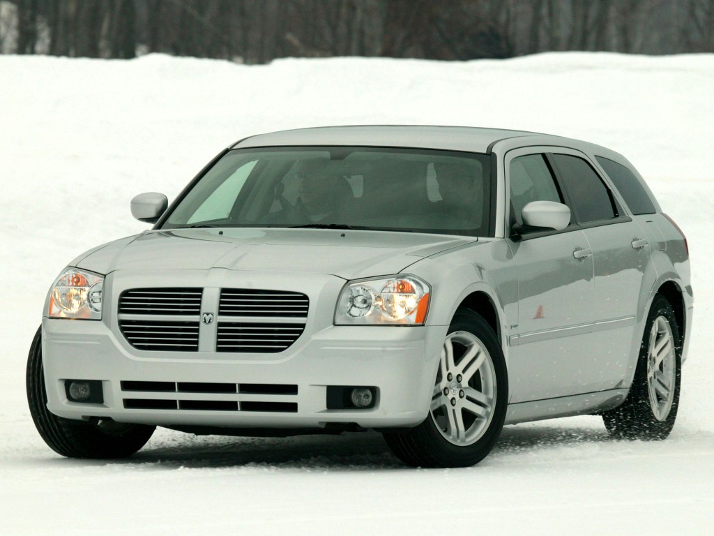 Dodge Magnum photo 8